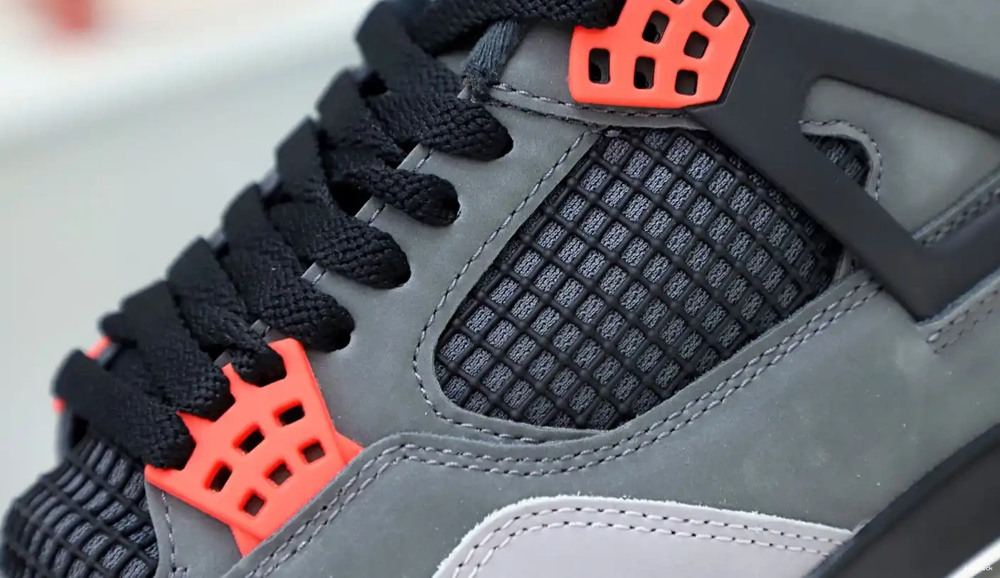 INFRARED AIR JORDAN 4 0528